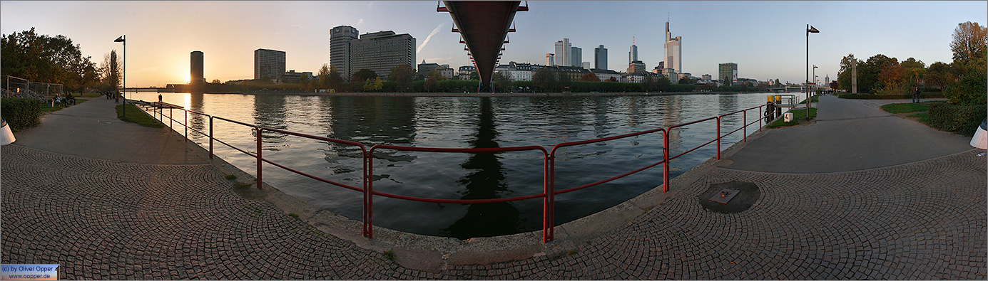 Frankfurt - p082 - (c) by Oliver Opper