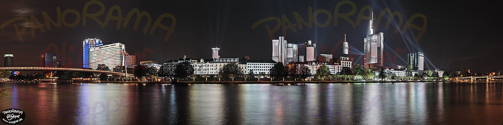 Panorama Frankfurt - Sky Arena - p122 - (c) by Oliver Opper