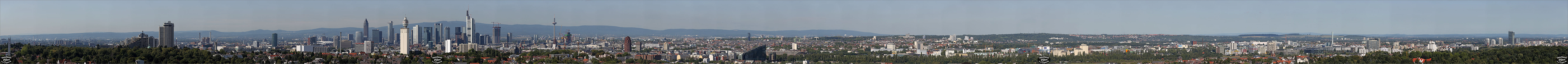 Panorama Frankfurt - Die Skyline vom Goetheturm aus gesehen - p300 - (c) by Oliver Opper