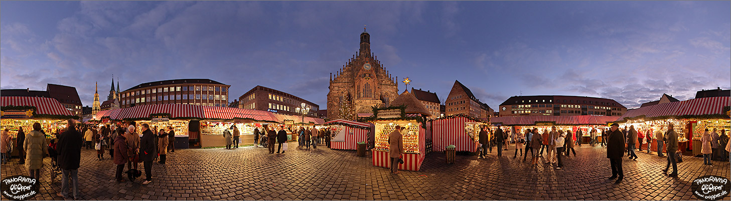 Christkindlesmarkt N�rnberg Panorama Bilder - Hauptmarkt am Abend - p036 - (c) by Oliver Opper