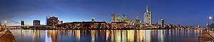 Panorama Bilder Frankfurt - Mainufer zur blauen Stunde - p151