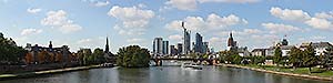 Panorama Frankfurt - Skyline am Tag - p304