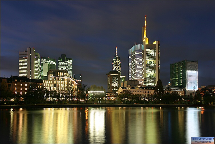 Frankfurt - Mainufer - (c) by Oliver Opper